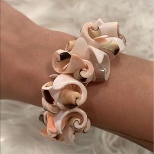 Sea shell bracelet